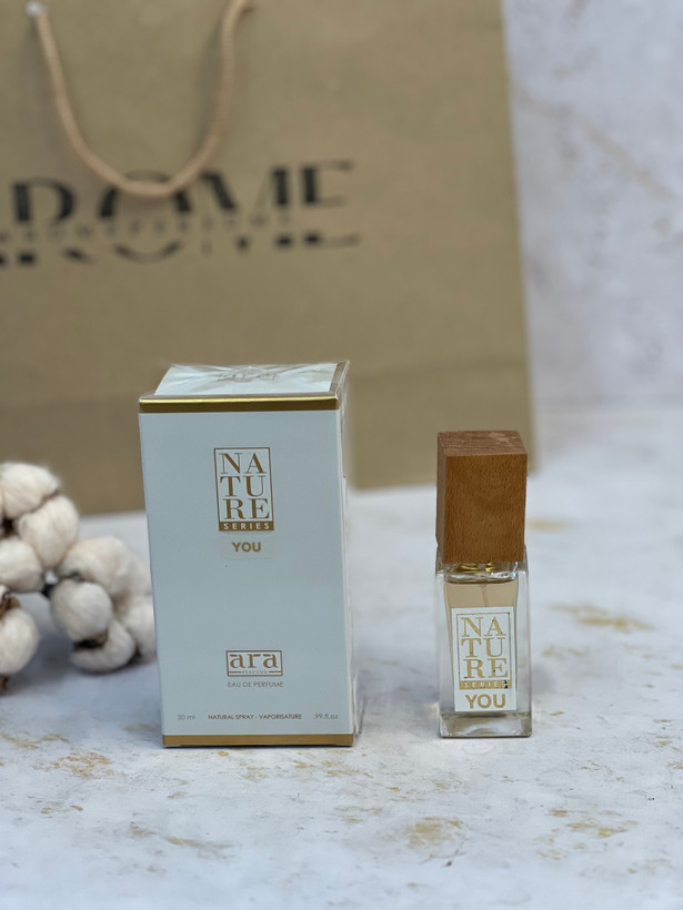 عطر ادکلن زنانه برند نیچر رایحه یو (YOU) حجم 30 میلی لیتر